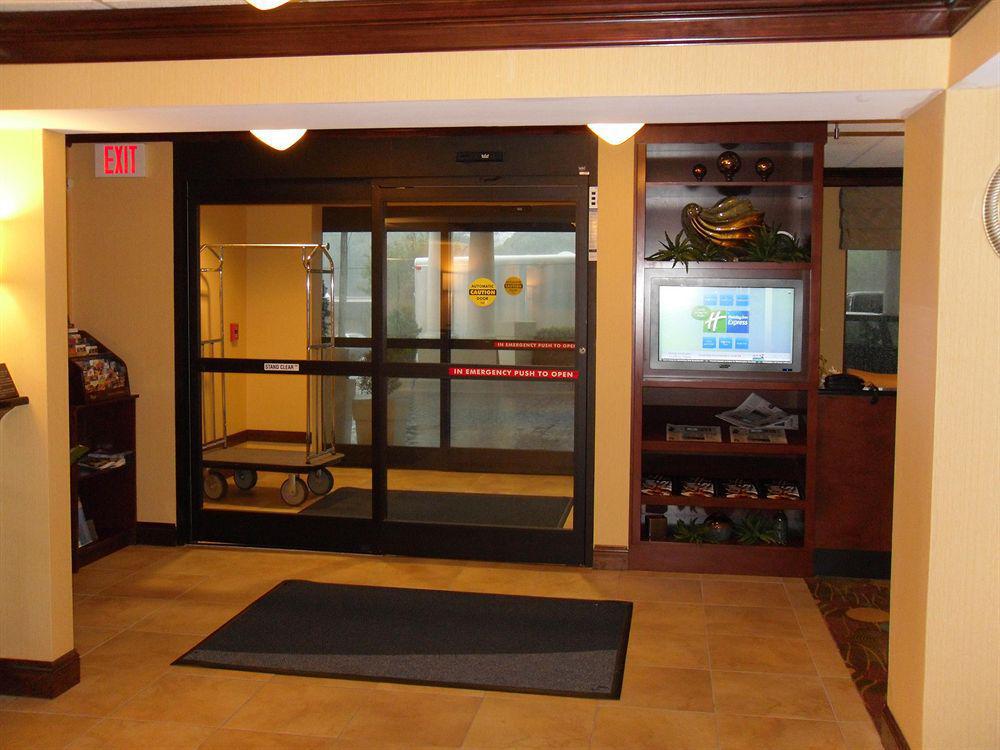 Holiday Inn Express Lynchburg, An Ihg Hotel Inreriör bild